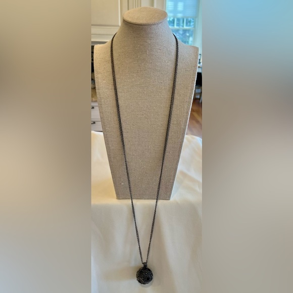 Round Pendant Necklace of Oxidized Silver and Black Onyx - Picture 9 of 16